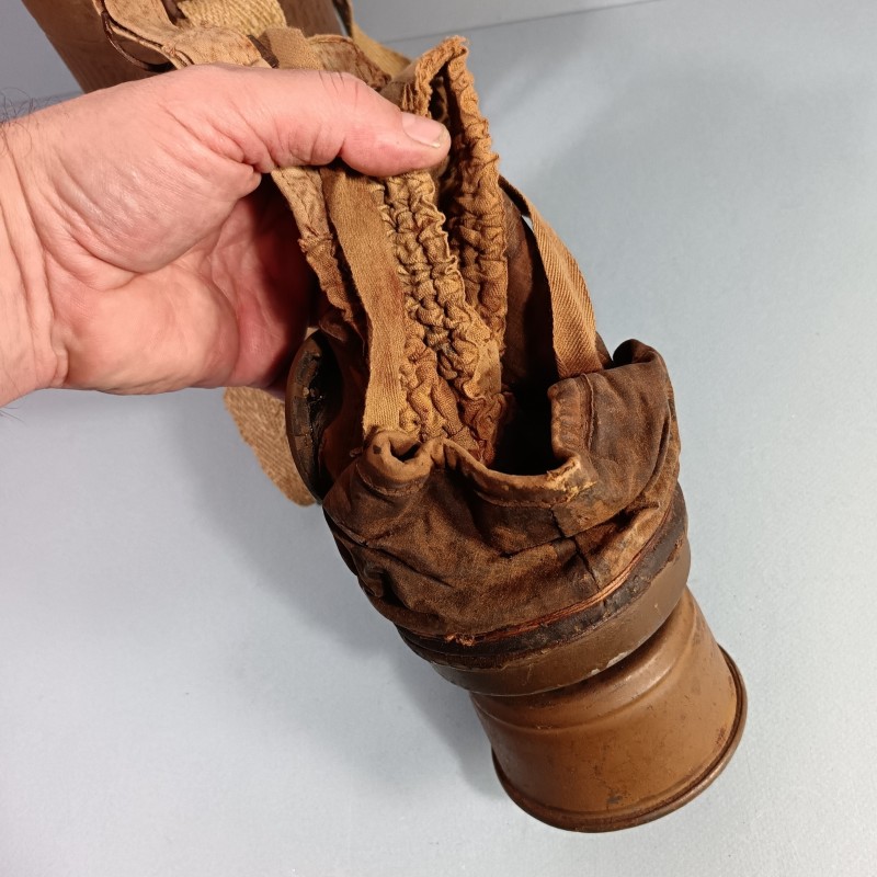 MASQUE A GAZ ARS 1917 ARS17 MASQUE ET BOITIER DATES DES ANNEES 1925-28 APAREIL RESPIRATOIRE SPECIAL